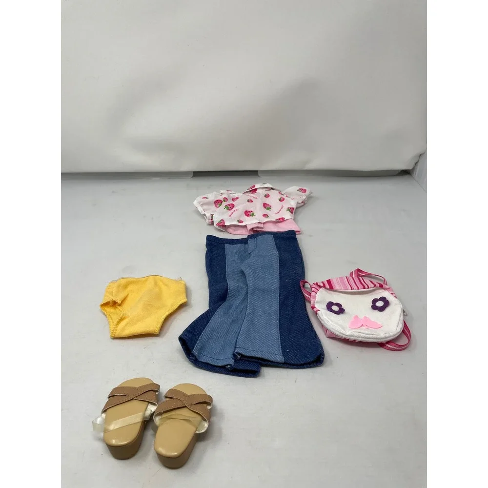 Outfit 2004 w/ Shoes Purse Jeans‎ Top AG Today Clothes